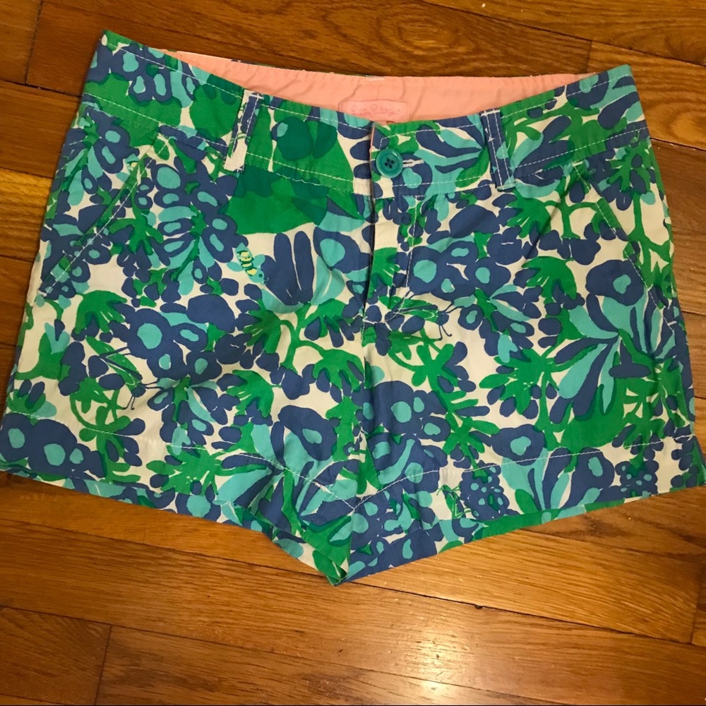 Callahan Shorts in Bee In Your Bonnet